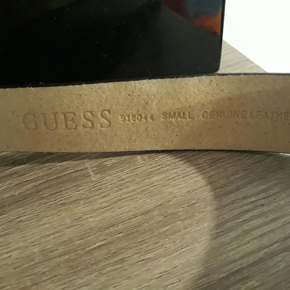 Guess Two Tone Cheetah Rhinstone Belt - Picture 3 of 4